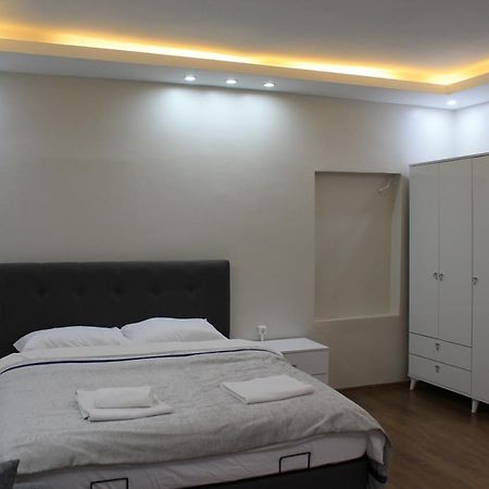 Beyoglu Asmalimescit'Te Mobilyali Balkonlu Daire Lejlighed Istanbul Eksteriør billede